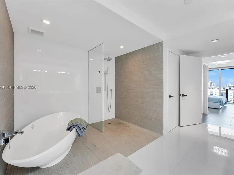 300 Sunny Isles Blvd #4-905 — Photo 22