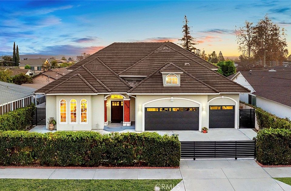 1st image of 9050 Garibaldi Ave