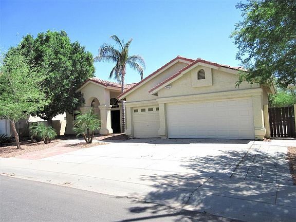 2nd image of 11213 W Olive Dr