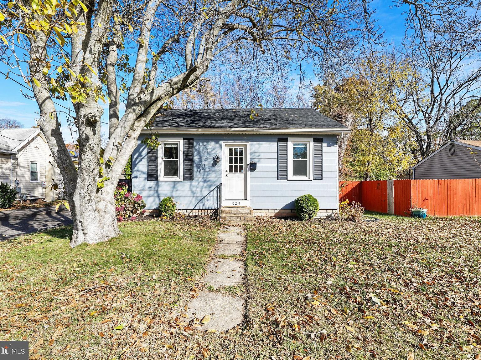 323 3rd Ave, Lindenwold, NJ 08021 | Zillow