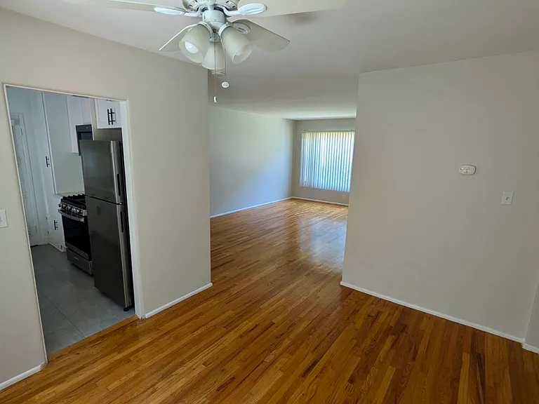 1720 Grevelia St #C — Photo 4
