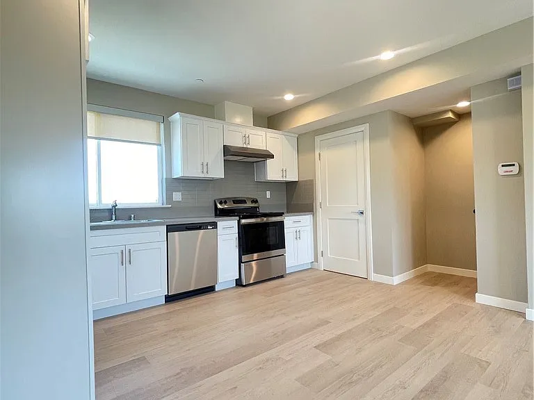 4251 E Live Oak Ave #8 — Photo 14