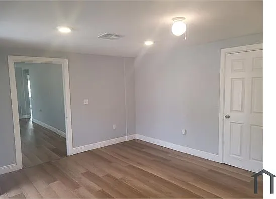 1320 S Oleander Ave #1 — Photo 3