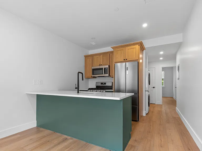 113 Ives Street — Photo 151