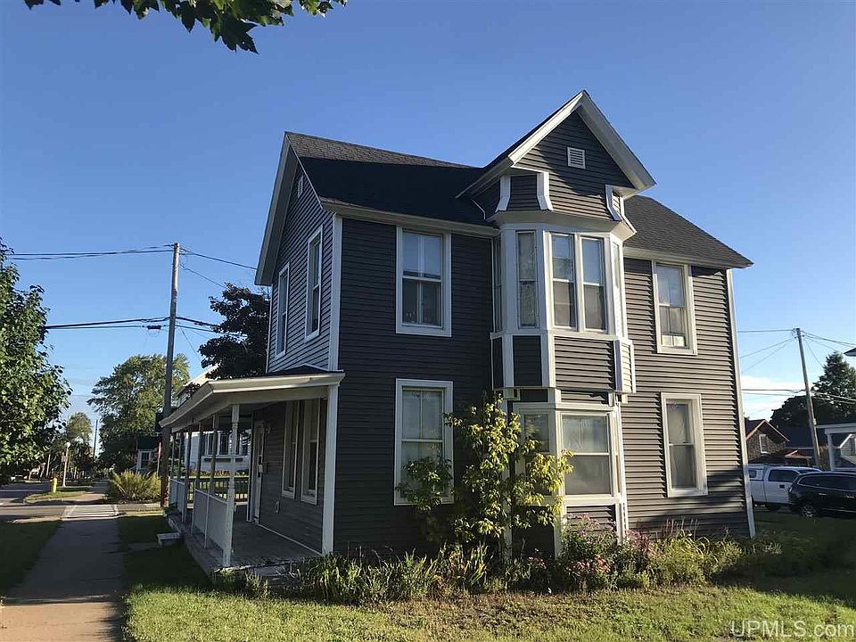 2nd image of 428 N 4th St