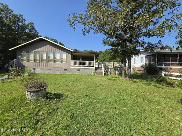 258 Hideaway Road, Belhaven, NC 27810