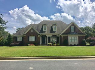 27 Willow Lake Drive, Warner Robins, GA 31093