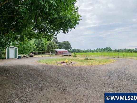 3rd image of 40520 Stayton Scio Rd