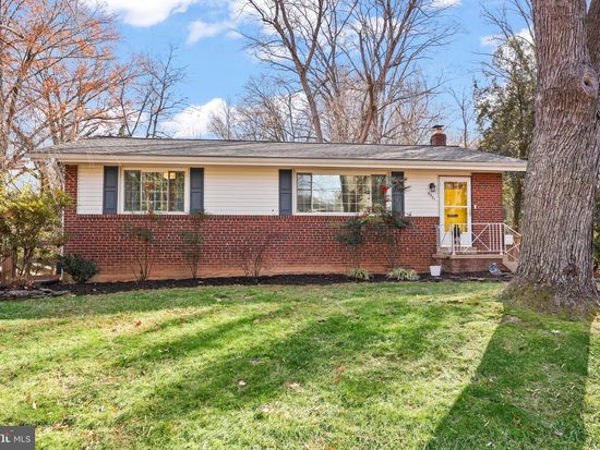 3521 Jean St, Fairfax, VA 22030