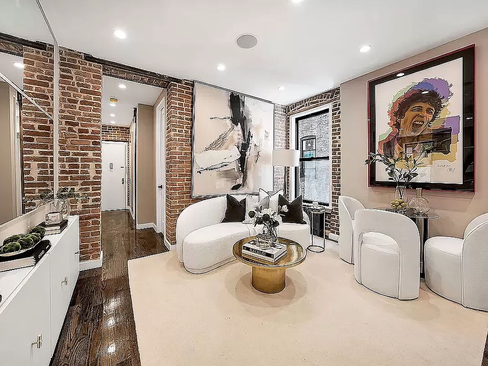 1st image of 228 8th Ave APT 14