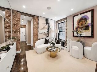 228 8th Ave #14A, New York, NY 10011