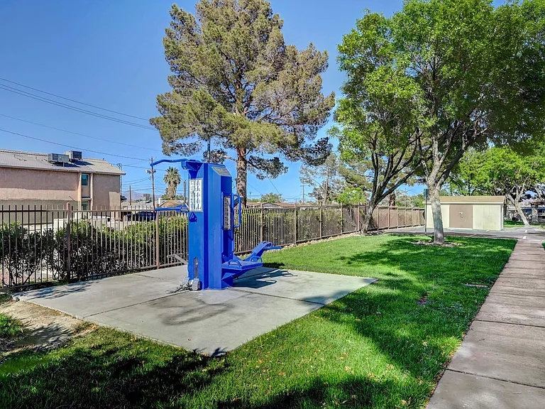 Solstice Apartment Homes — Photo 42