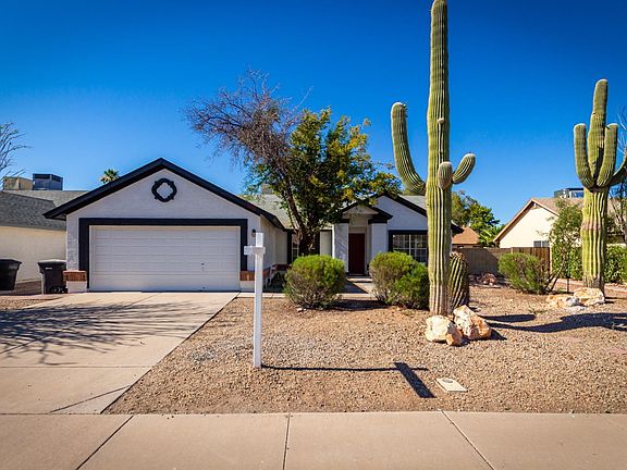 3rd image of 3912 W Morelos St