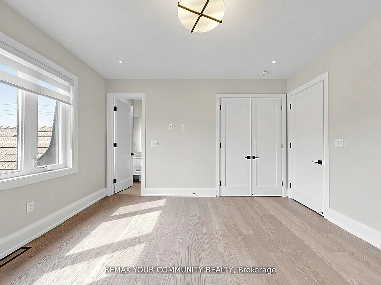 97 Ranee Ave — Photo 29