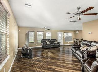 4307 Crossvine Ave, Baytown, TX 77521