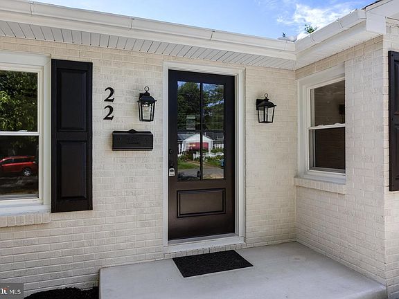 2nd image of 22 Haines Ave