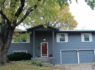 1554 SW Belle Ave, Topeka, KS 66604