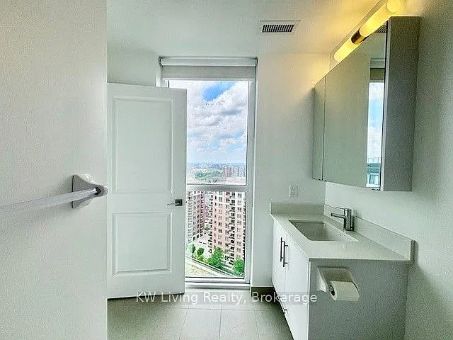 75 Oneida Cres #1703 — Photo 24