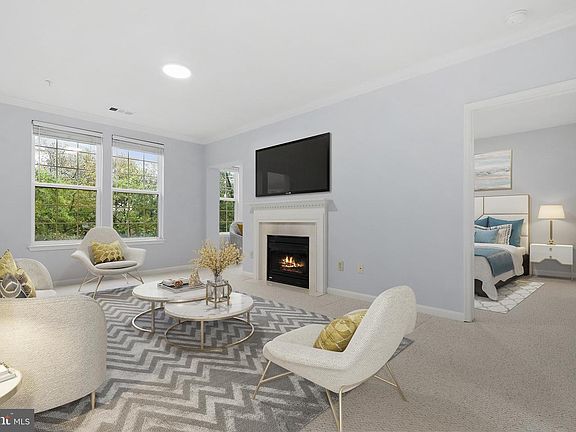 2nd image of 4950 Brenman Park Dr APT 206