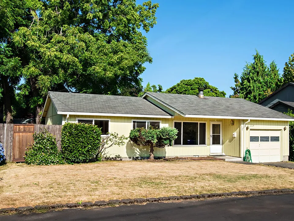 2729 SE 63rd Ave