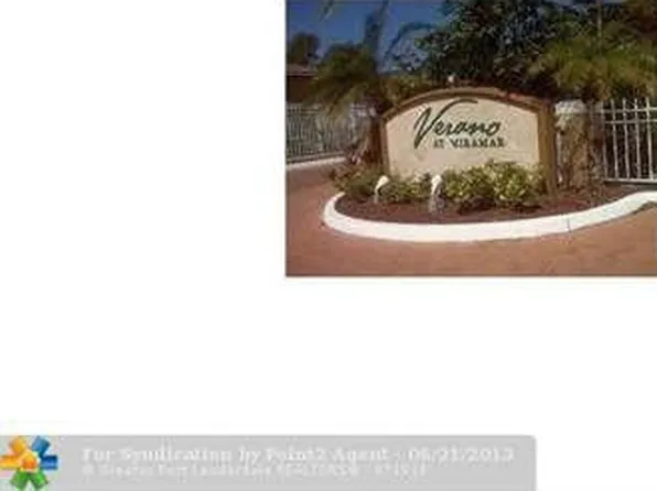 8024 SW 21st Ct, Hollywood, FL 33025