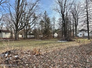 2716 Hayden St, Oregon, OH 43616