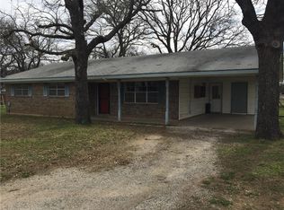 100 Rathmell Rd, Graham, TX 76450