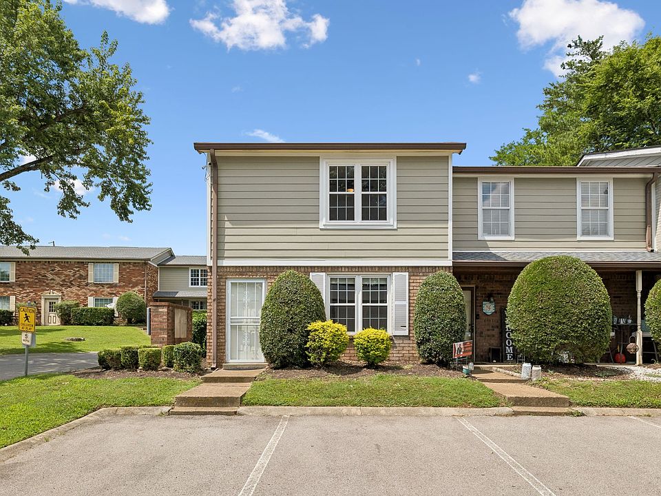 1st image of 955 Coarsey Dr