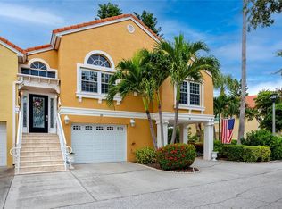 18 Crescent Pl S, Saint Petersburg, FL 33711