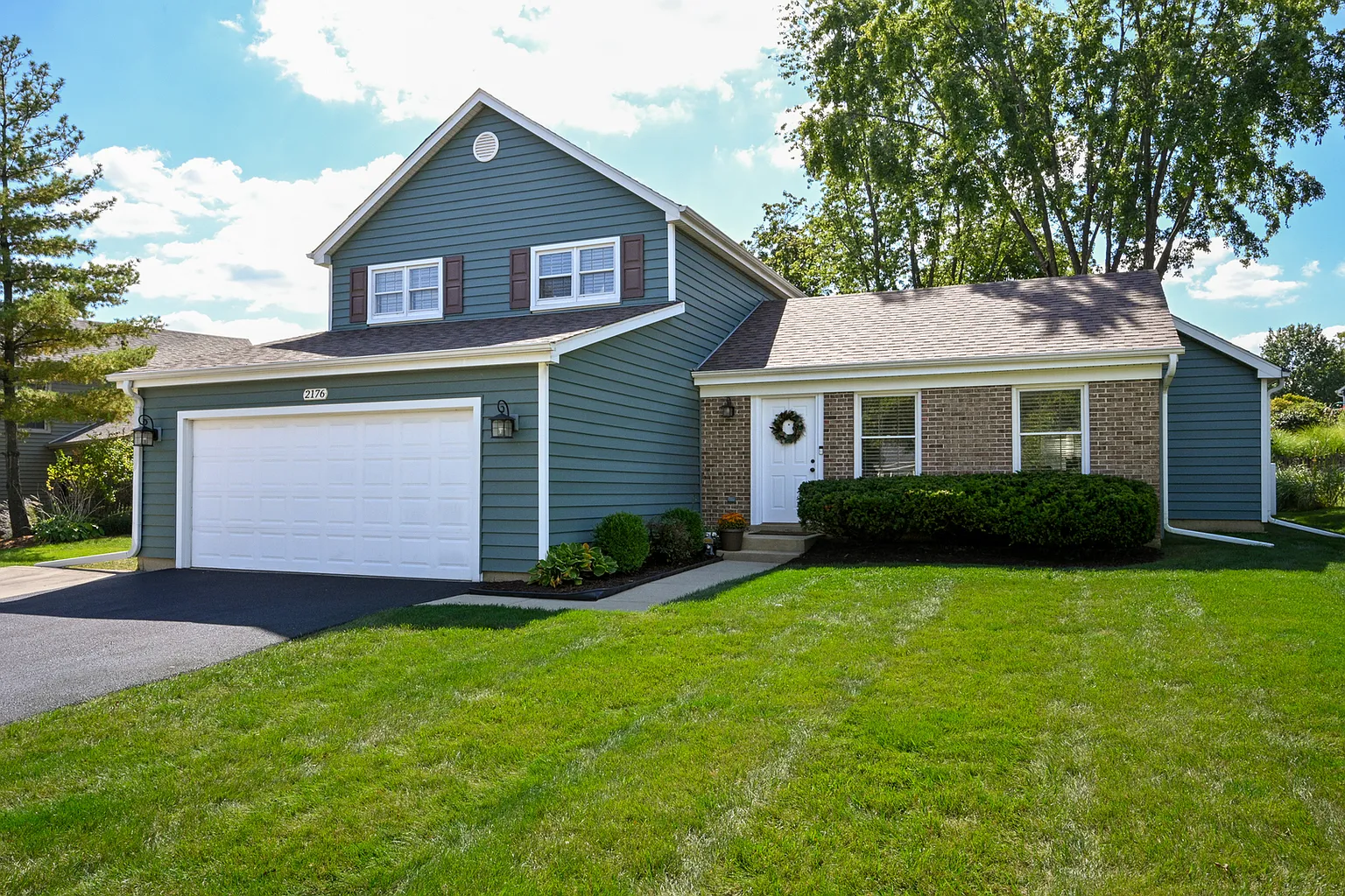 2176 Blacksmith Dr photo 1