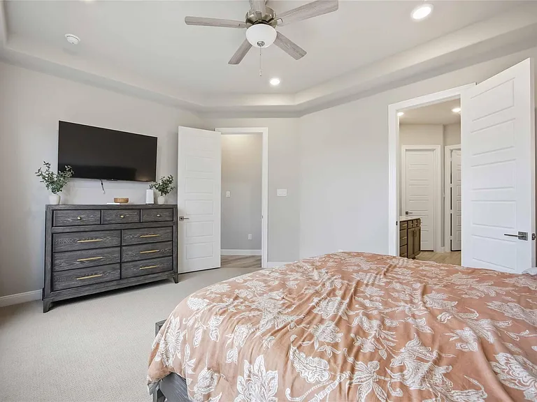 8104 Morning Melody Dr — Photo 12