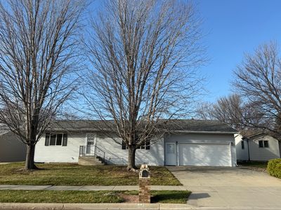 1705 N Wisconsin St, Mitchell, SD, 57301