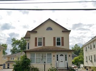 28 Forest Ave FLOOR 2, Hawthorne, NJ 07506