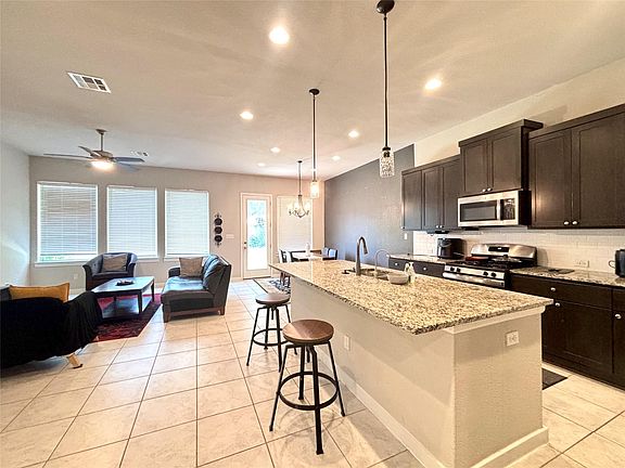 2nd image of 2017 Palmera Ridge Blvd
