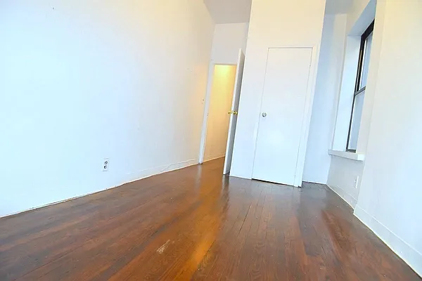 Rented by Manhattan Spaces | media 18