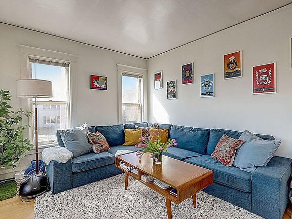 3rd image of 1804 E Thomas Ave #1806