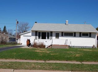 227 Fairfax Rd, Hoyt Lakes, MN 55750