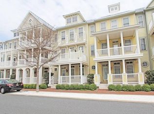 8 Island Edge Dr, Ocean City, MD 21842