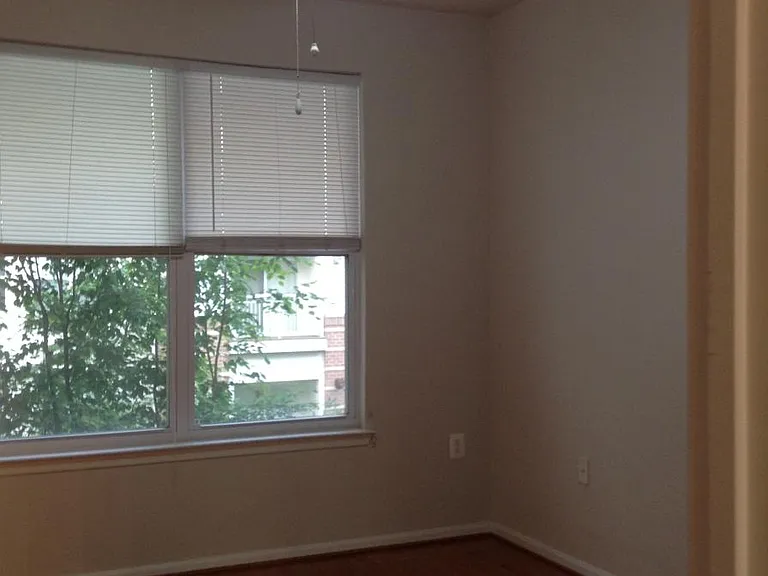 2791 Centerboro Dr #182 — Photo 20