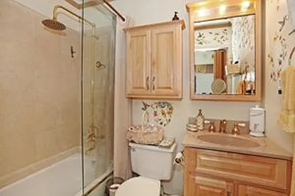 Sold by Douglas Elliman | media 41