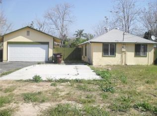 26534 Sparks St, Highland, CA 92346