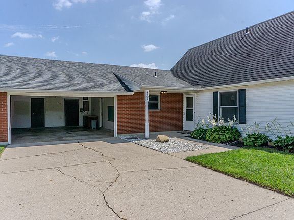 5th image of 2802 Seymour Ln