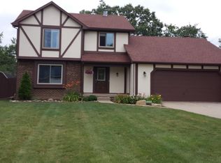 6395 McKenzie Dr, Flint, MI 48507