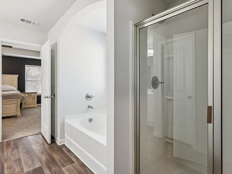 566 Skye Dr — Photo 12
