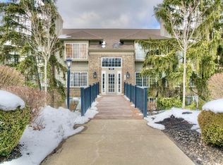 576 Cloverfield Ln APT 208, Fort Wright, KY 41011