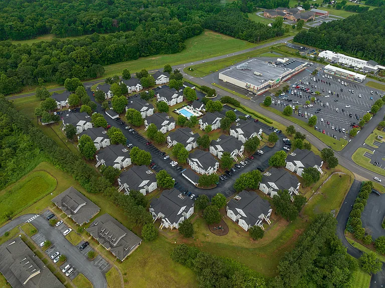 Maple Village Apartments — Photo 63