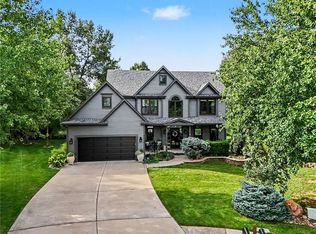 7900 N Birch Ln, Kansas City, MO 64151