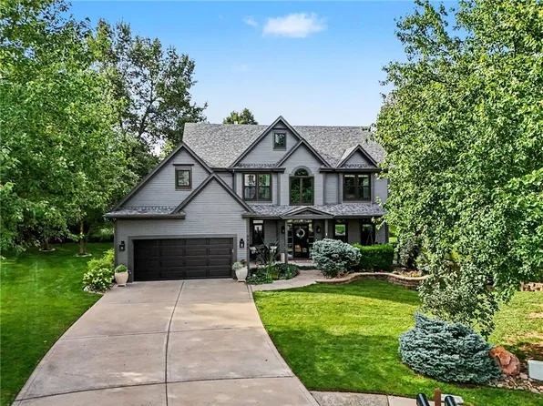 7900 N Birch Ln, Kansas City, MO 64151