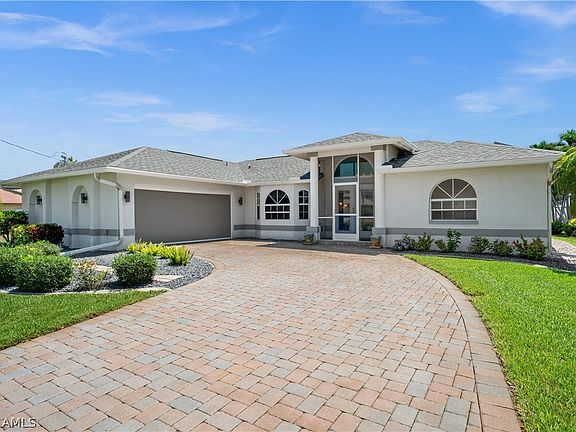 2nd image of 2559 SW 28th Ave
