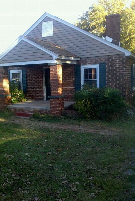 2nd image of 3311 Creek Ridge Rd
